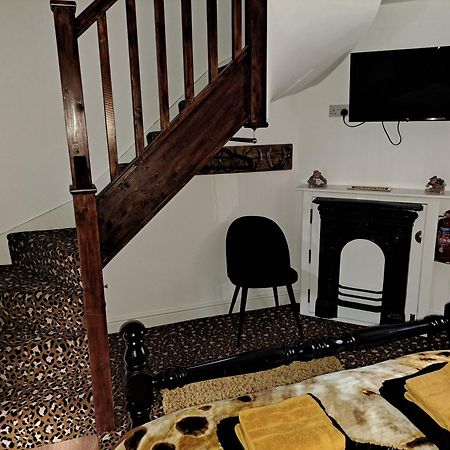 Willow'S Cottage Едуинстоу Екстериор снимка